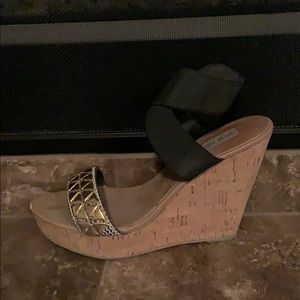 Steve Madden Wedges